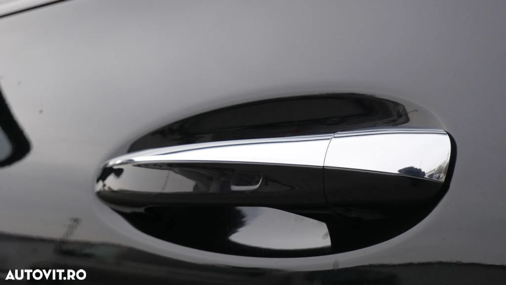 Mercedes-Benz CLA 200 7G-DCT Edition AMG Line - 13