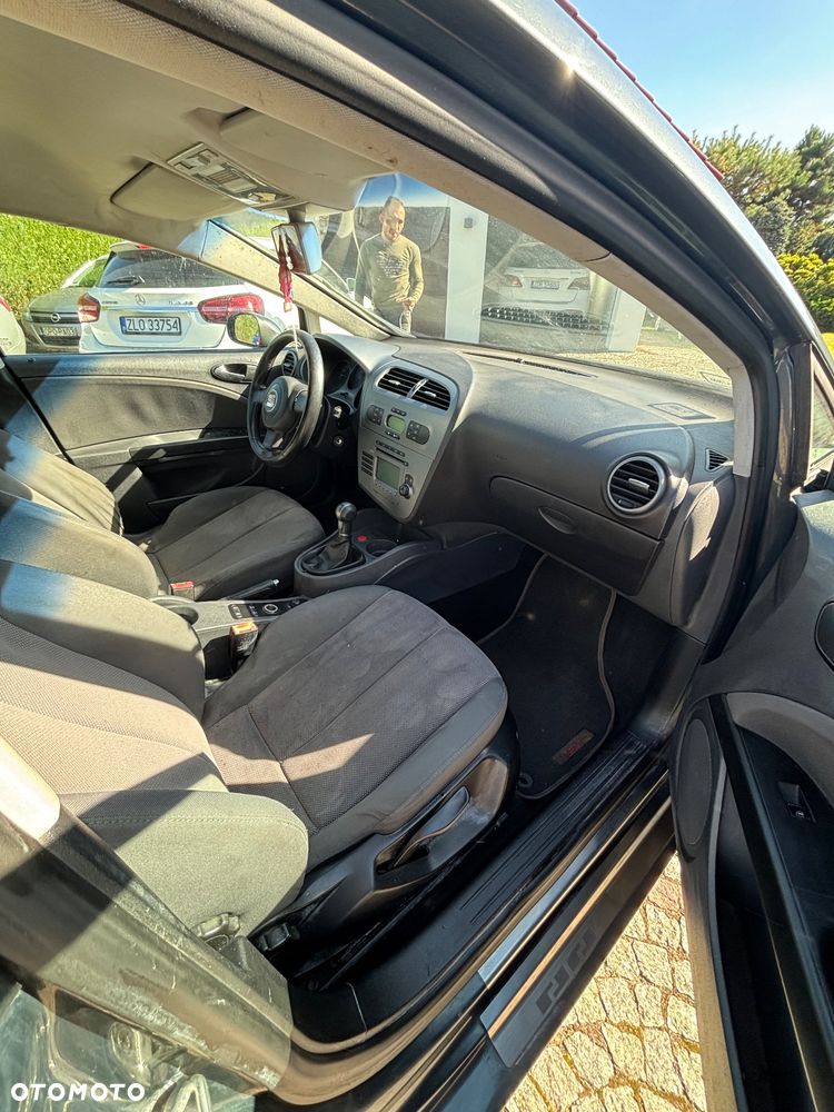 Seat Leon 2.0 TDI Reference - 13