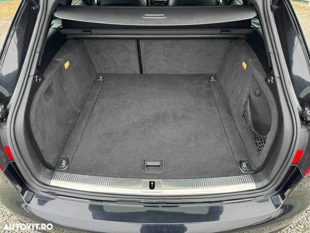 Audi A4 Avant 2.0 TDI DPF multitronic S line Sportpaket - 24