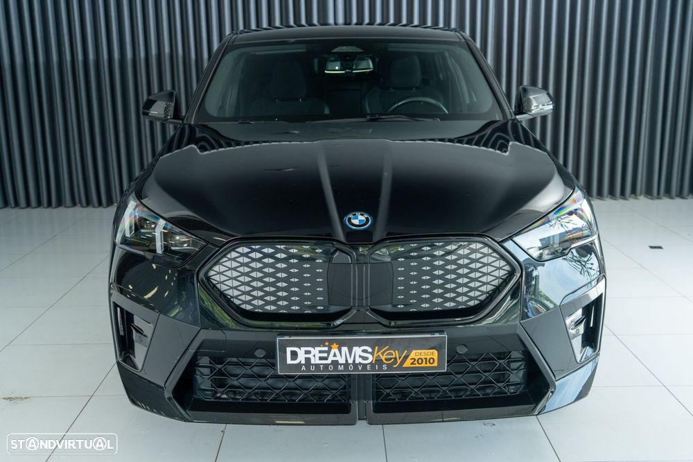 BMW iX2 eDrive20 Pack Desportivo M Pro - 3
