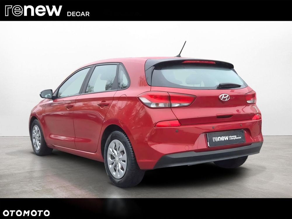 Hyundai i30 1.6 D Classic + - 3