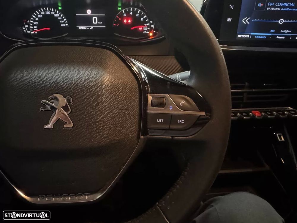 Peugeot 208 1.2 PureTech Active Pack - 22