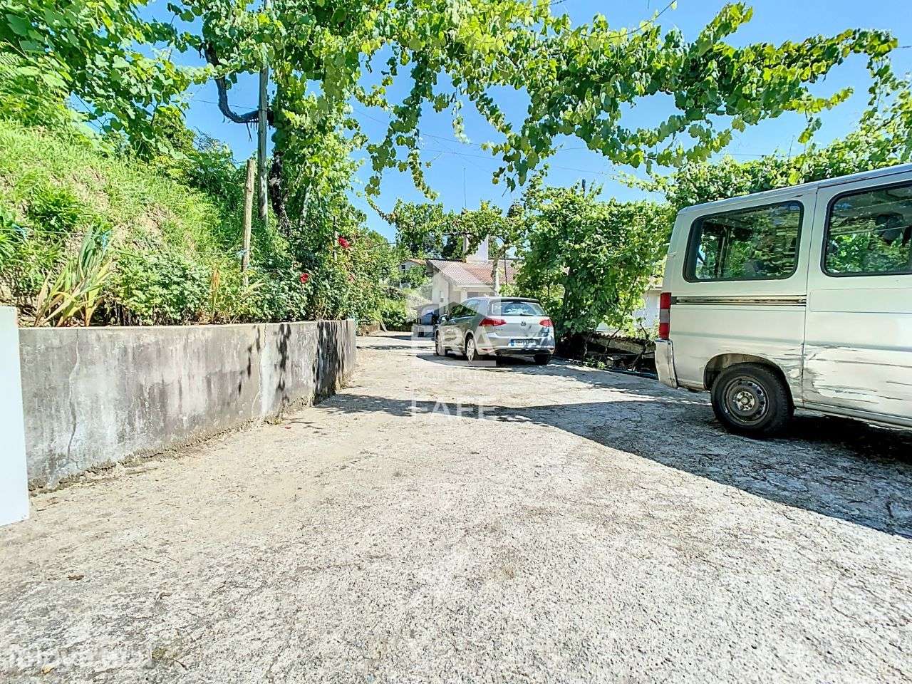 Quinta com 8 hectares de terreno em Cabeceiras de Basto - Grande imagem: 3/35