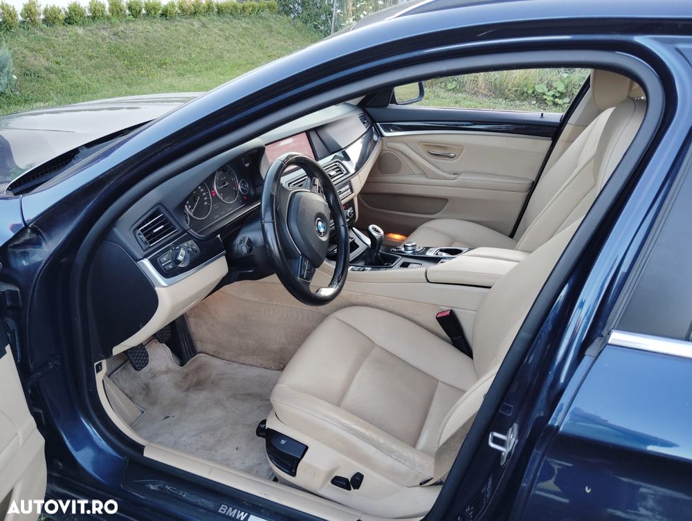 BMW Seria 5 525d - 7
