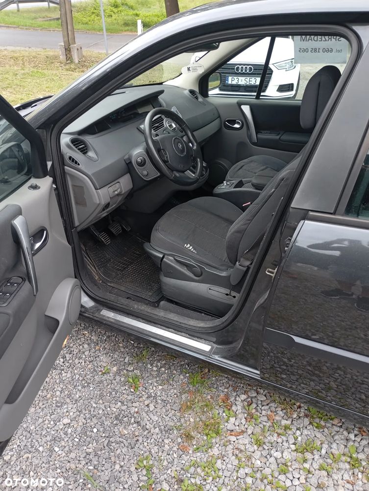 Renault Scenic - 7