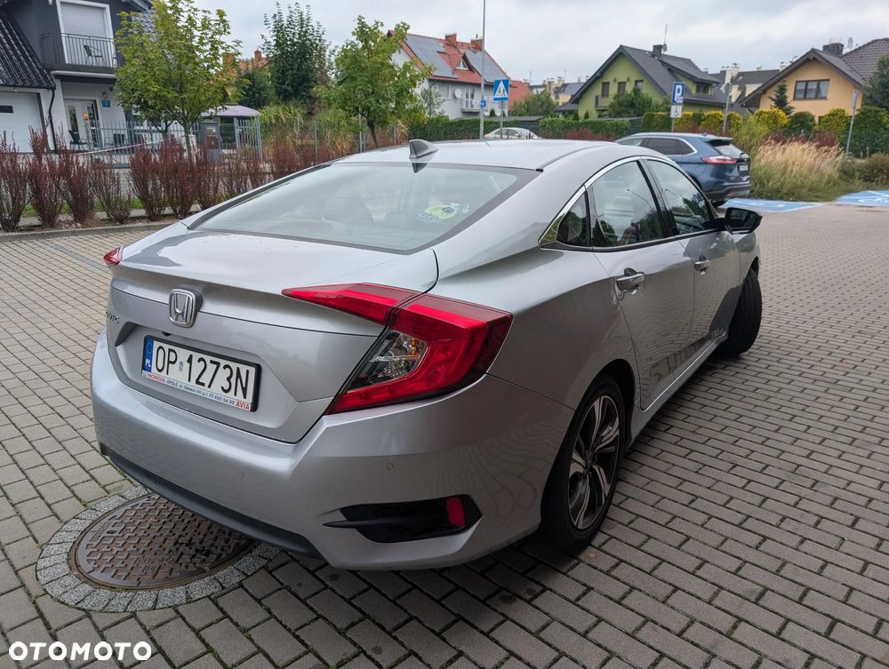 Honda Civic 1.5 T Executive CVT - 25