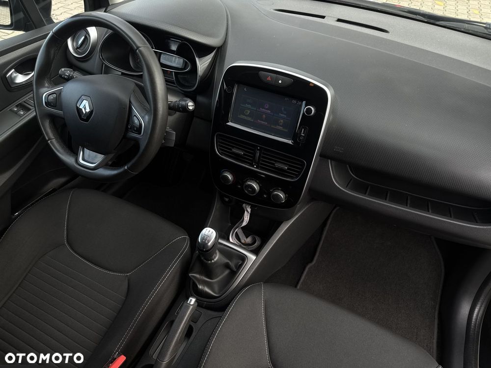 Renault Clio 0.9 TCe Limited - 12
