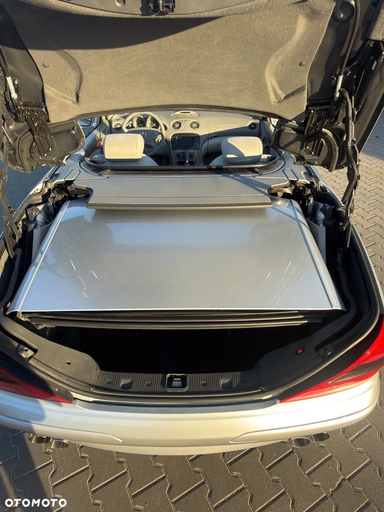 Mercedes-Benz SL 500 7G-TRONIC - 21