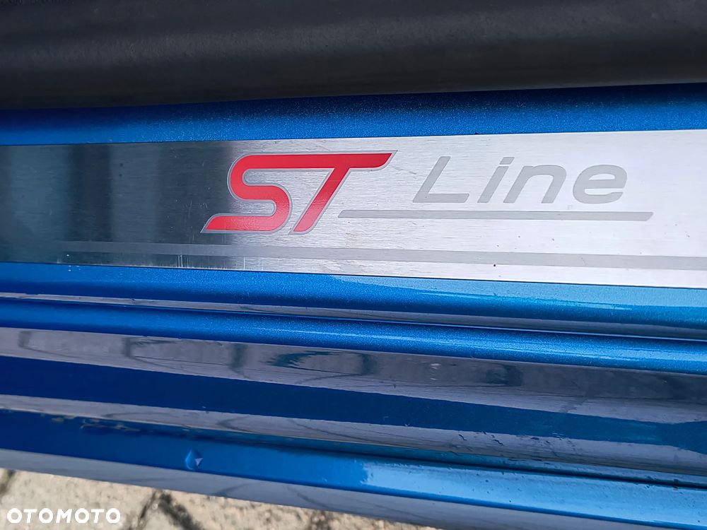 Ford Focus 1.5 EcoBoost ST-Line - 17
