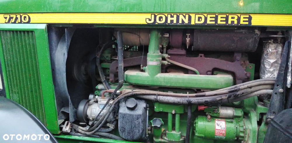 John Deere 7710 - 3