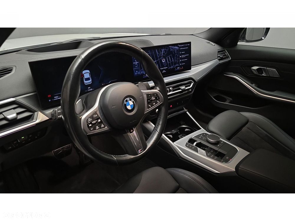 BMW Seria 3 320d xDrive M Sport sport - 16