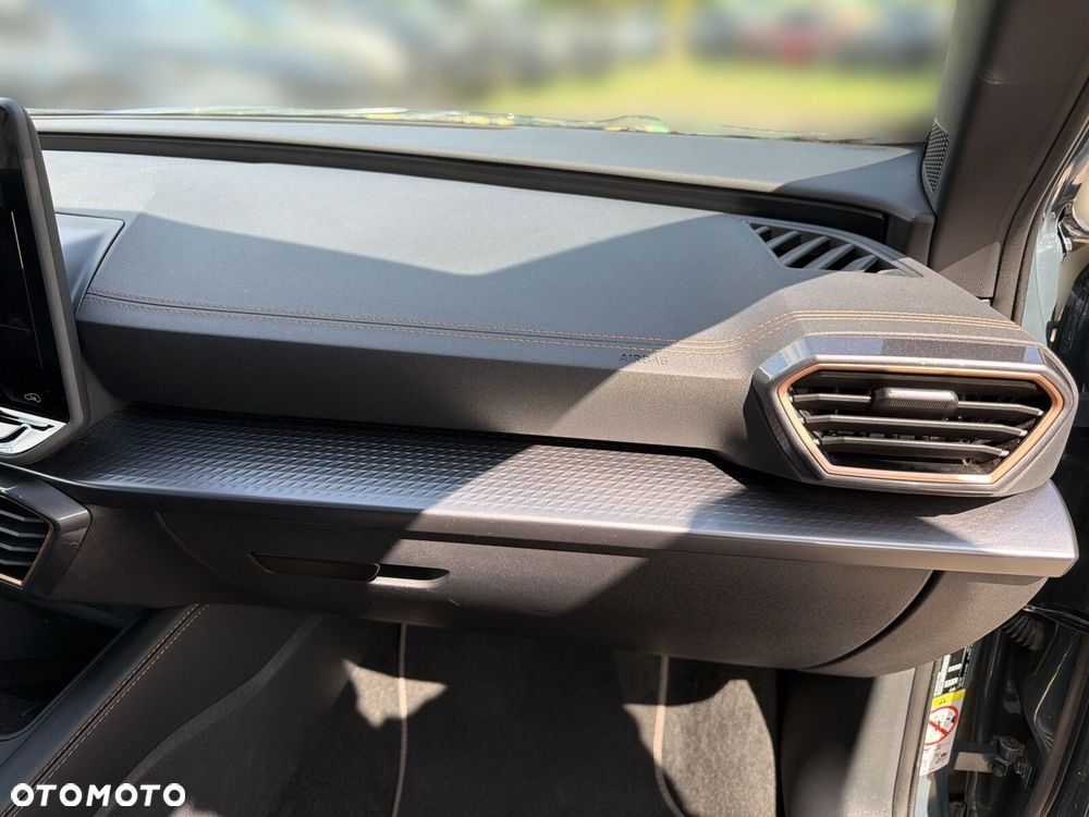 Cupra Formentor - 16