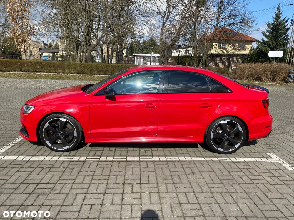 Audi RS3 Limousine 2.5 TFSI Quattro S tronic - 2
