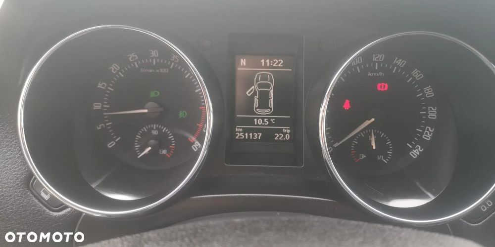 Skoda Yeti 2.0 TDI 4x4 Ambition - 17