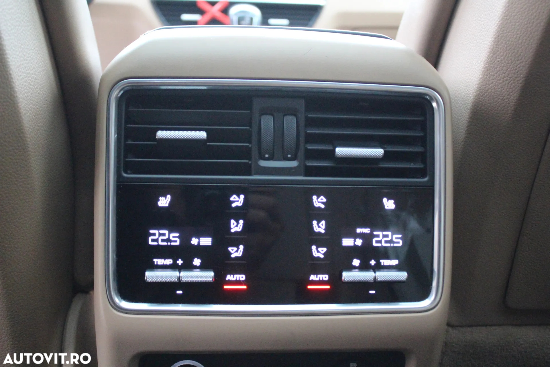 Porsche Cayenne Coupe Standard - 19