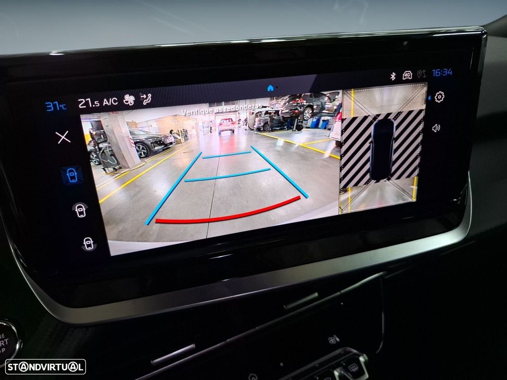 Peugeot e-2008 54 kWh Allure - 23