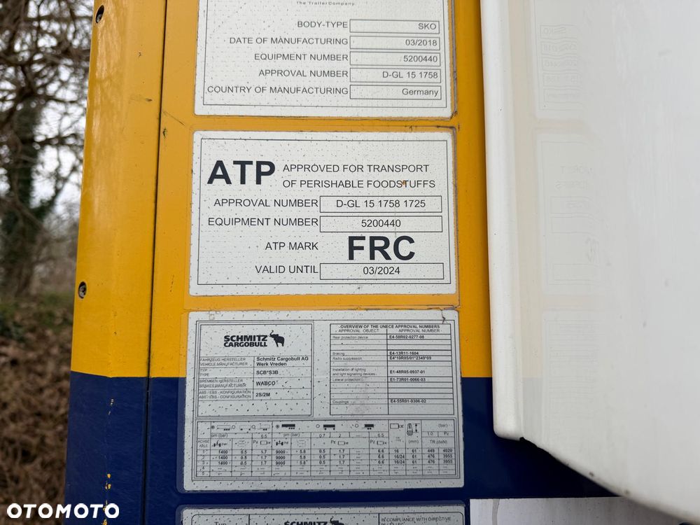 Schmitz Cargobull SKO 24L 13.4 FP 60 COOL Doppelstock - 1
