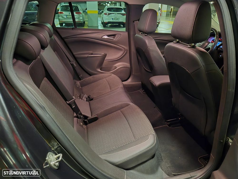 Opel Astra Sports Tourer 1.6 CDTI Innovation S/S - 31