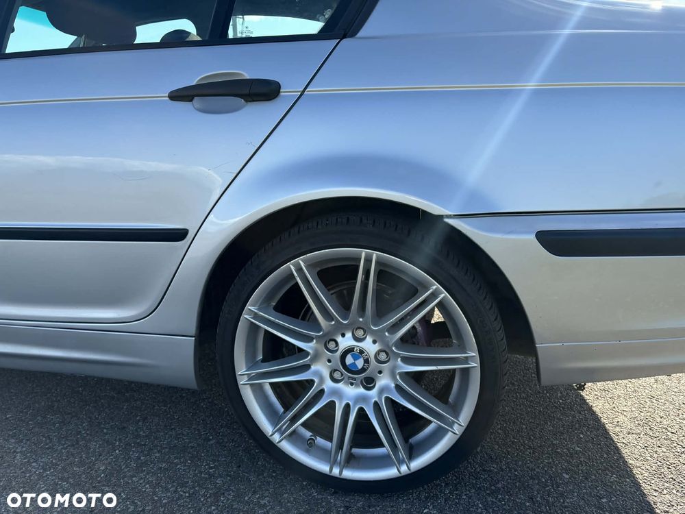 BMW Seria 3 318i - 10