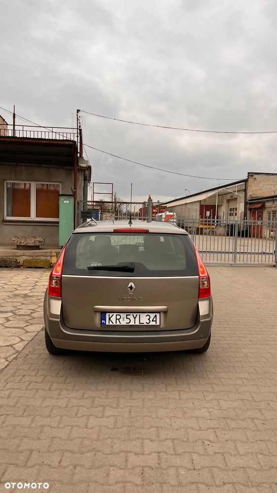 Renault Megane 1.6 16V Authentique - 8