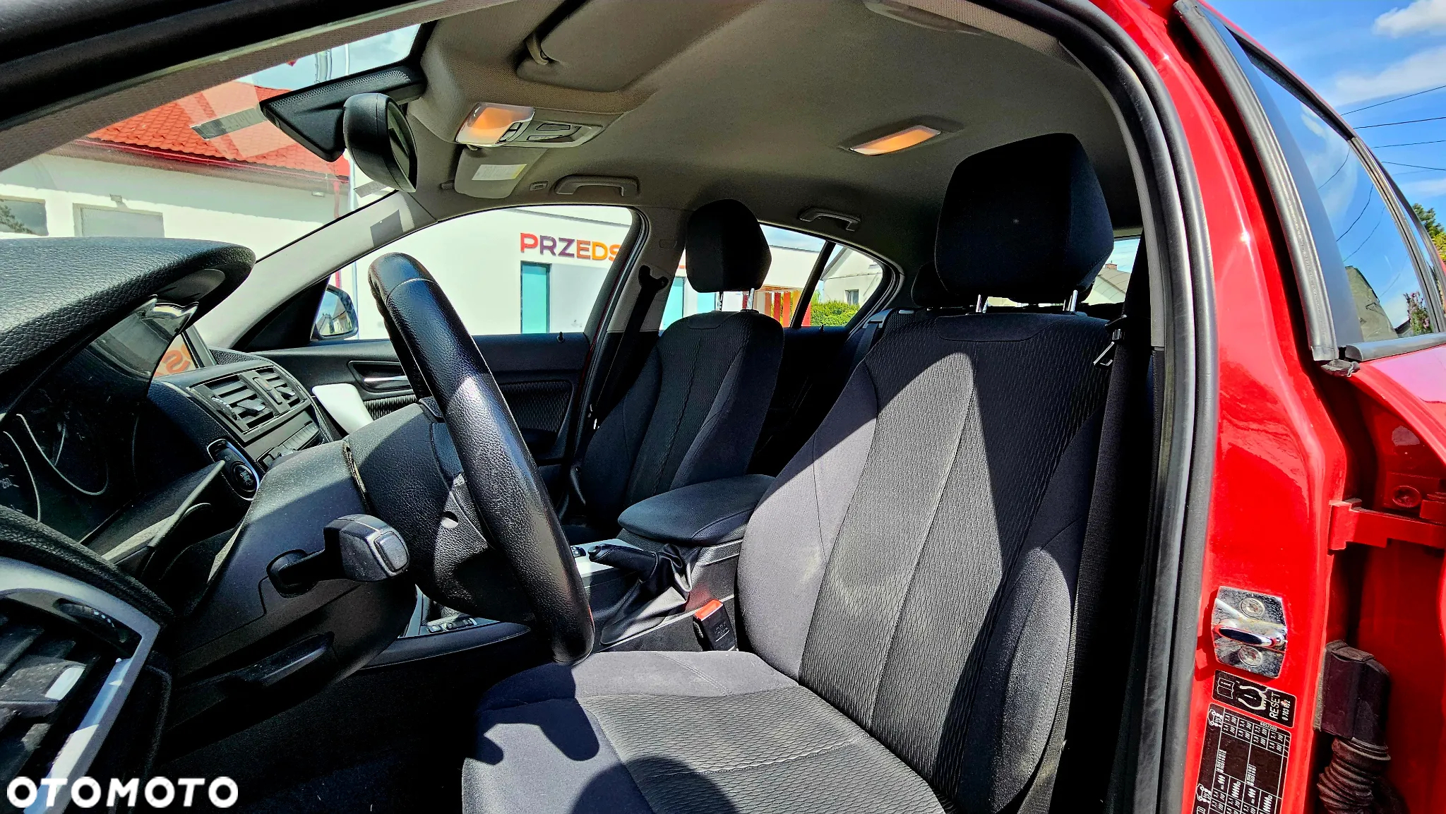 BMW Seria 1 - 24