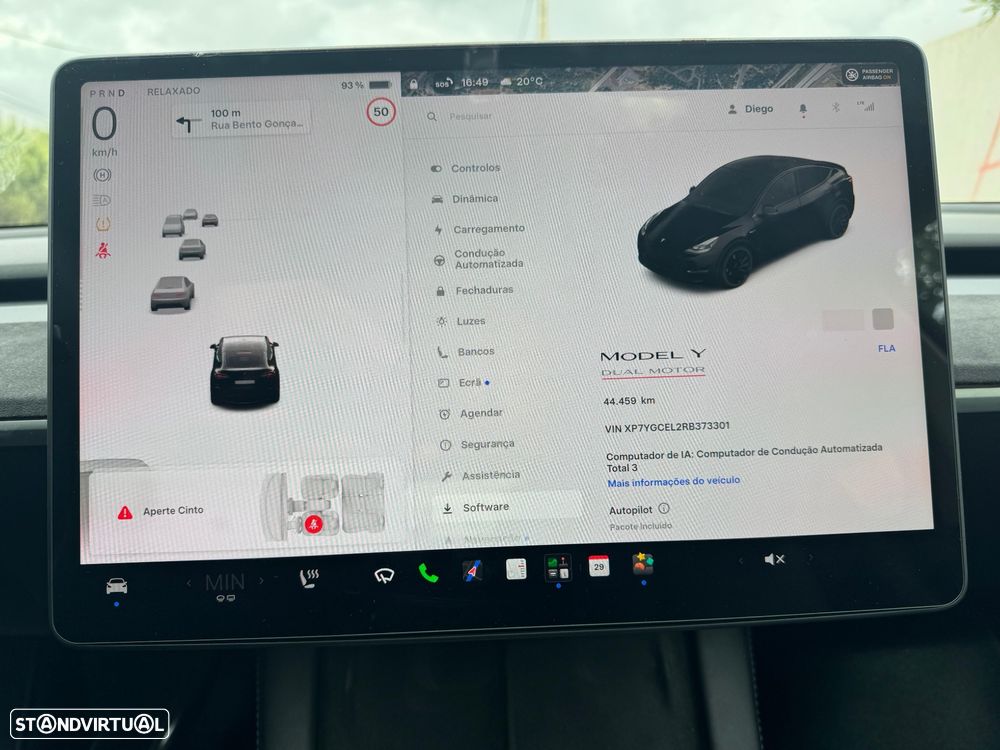 Tesla Model Y Performance Dual Motor AWD - 25