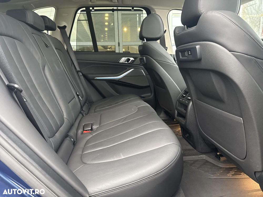 BMW X5 xDrive45e - 28