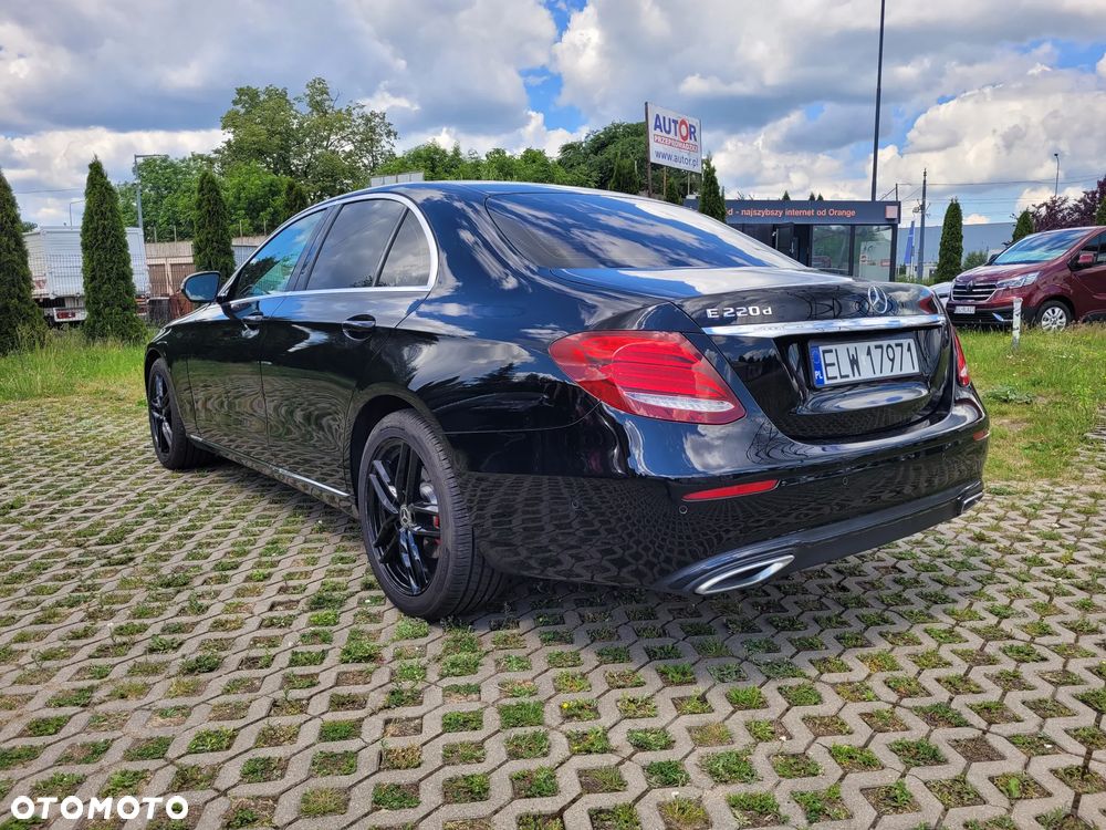 Mercedes-Benz Klasa E 220 d AMG - 9
