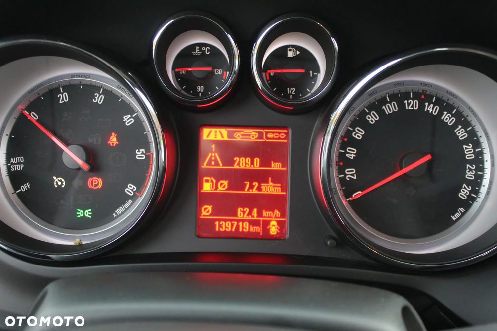 Opel Zafira 2.0 D (CDTI ecoFLEX) Start/Stop Innovation - 16