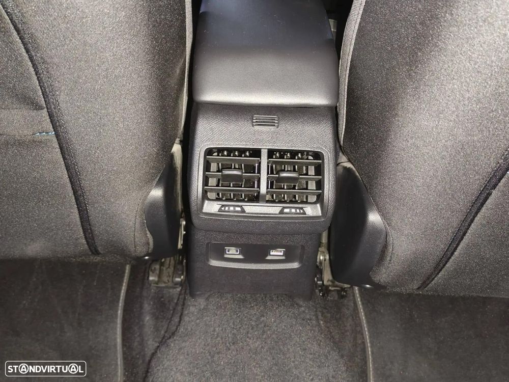 Citroën e-C4 50 kWh Feel - 26