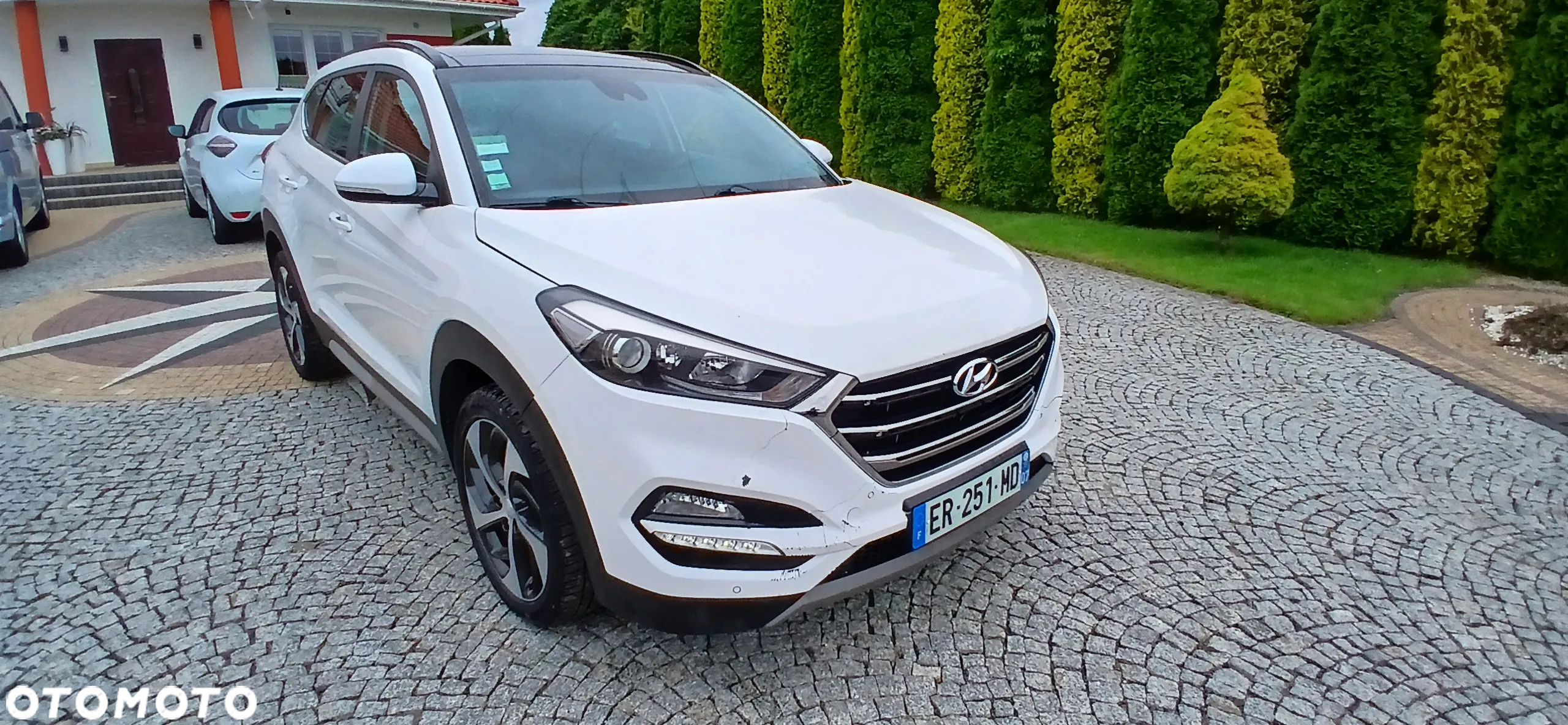 Hyundai Tucson blue 1.7 CRDi 2WD DCT Trend - 4