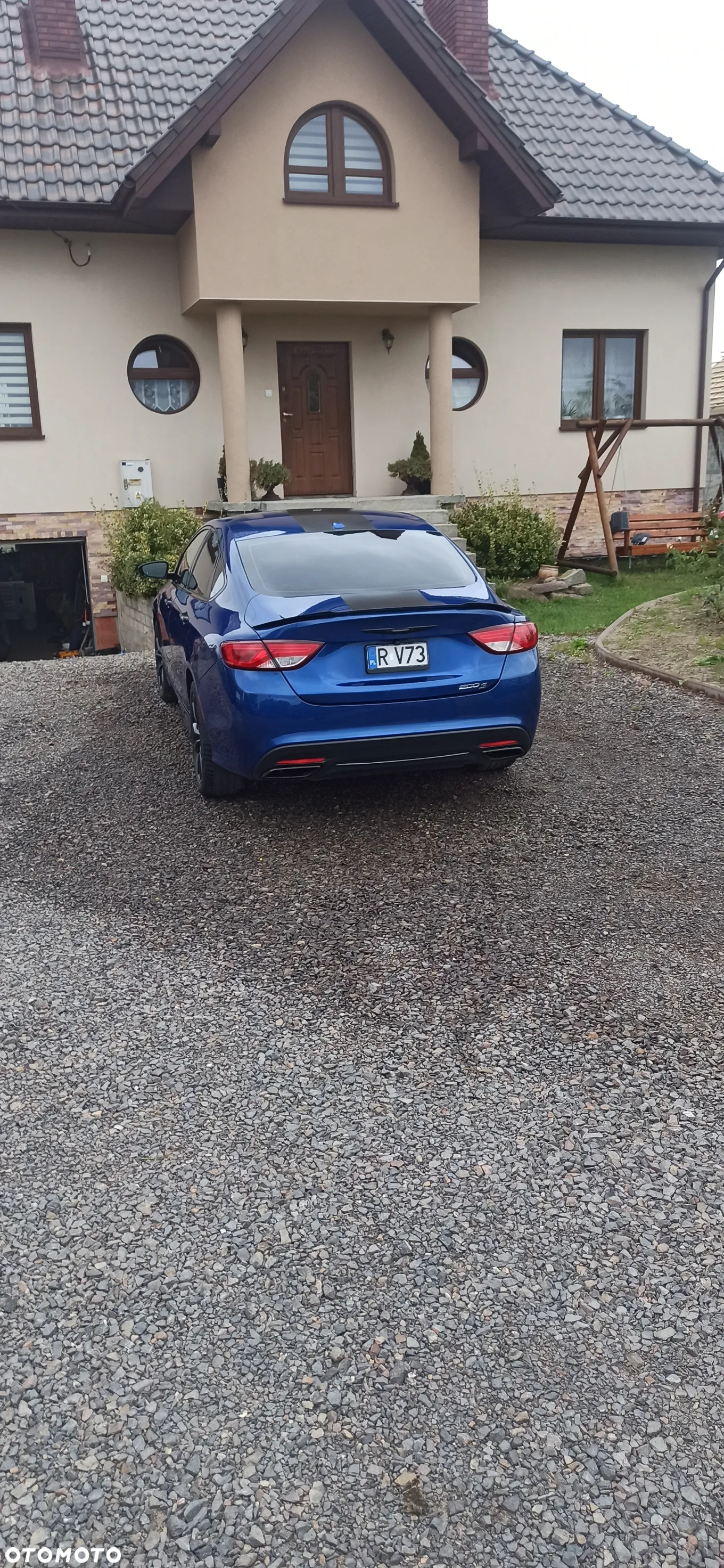 Chrysler 200 - 4