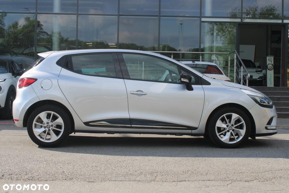 Renault Clio - 4