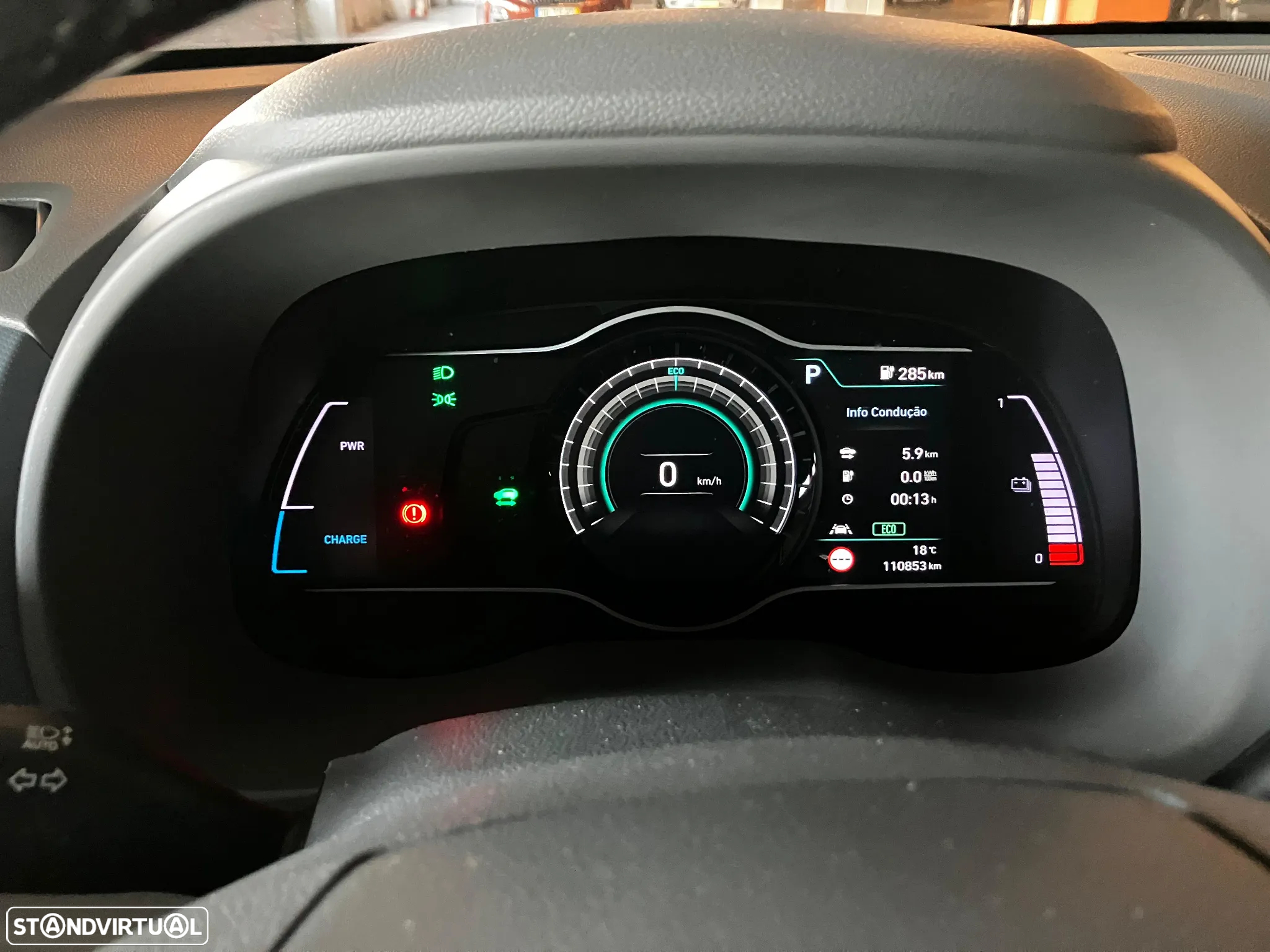 Hyundai Kauai EV 64 kWh Vanguard+TMS - 9