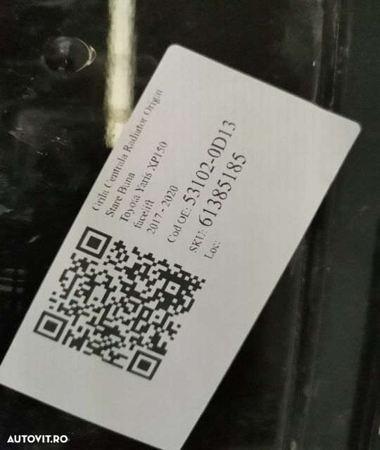 Grila Centrala Radiator Originala In Stare Buna Toyota  Yaris  XP150 [ - 7