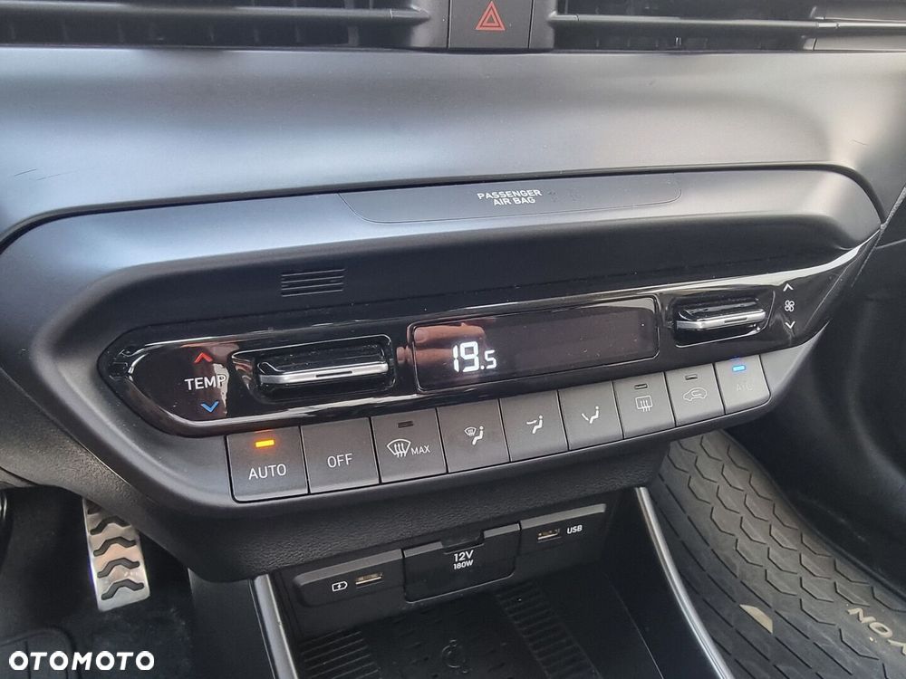 Hyundai Bayon 1.0 T-GDI Executive - 32