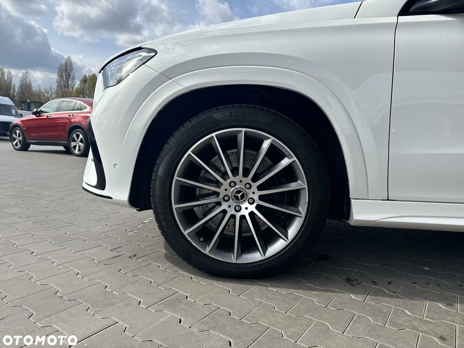 Mercedes-Benz GLE - 11
