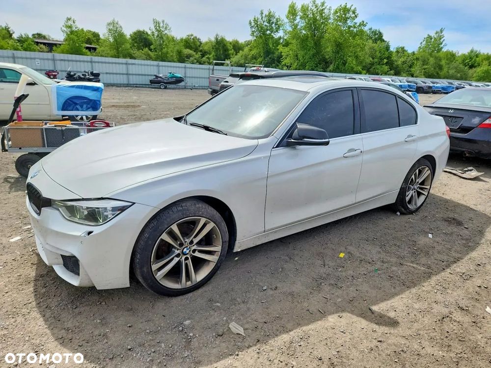 BMW Seria 3 330i Edition M Sport Shadow - 1