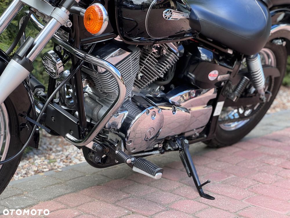 Yamaha XVS - 17