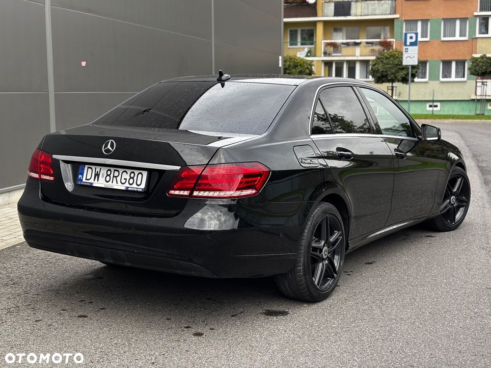 Mercedes-Benz Klasa E 200 T BlueTEC 7G-TRONIC - 7
