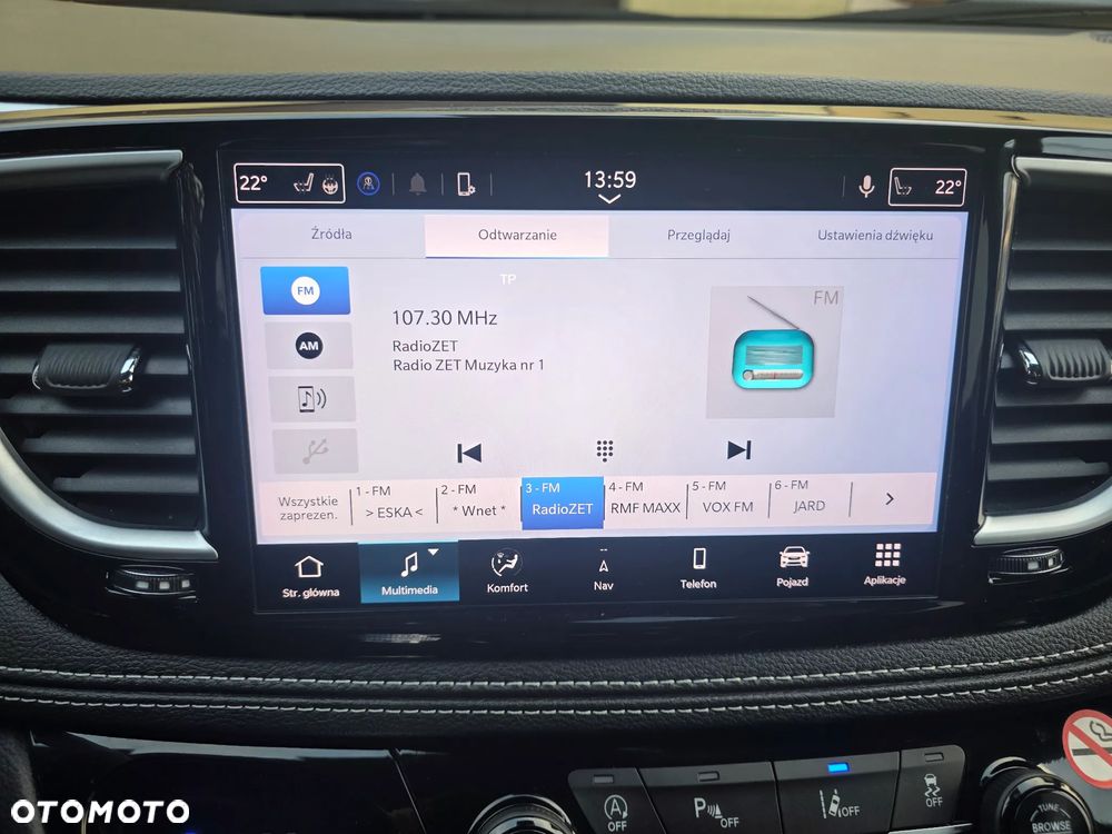 Chrysler Pacifica - 24