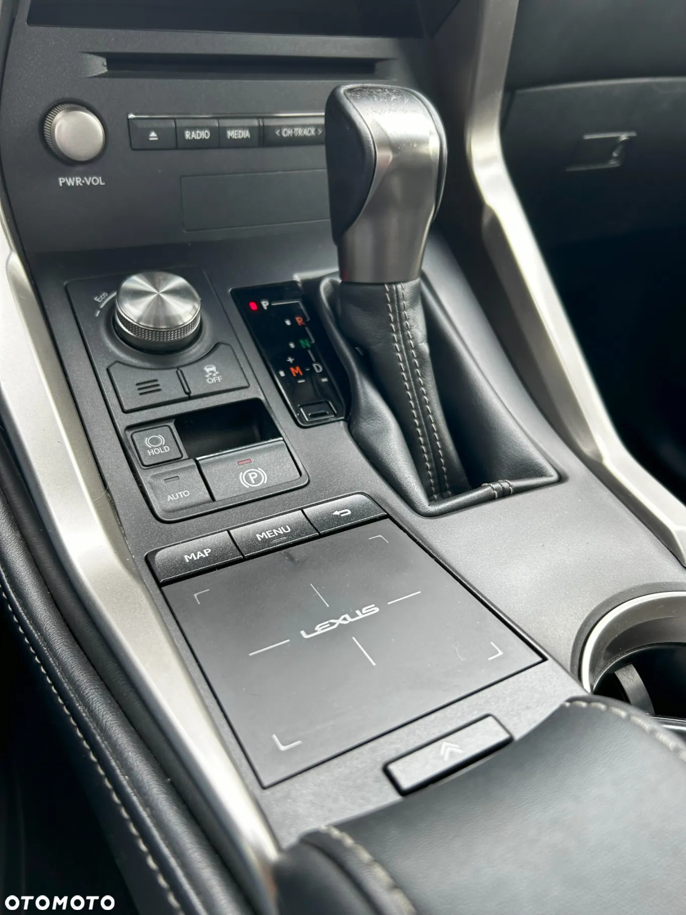 Lexus NX 300 Prestige AWD - 18