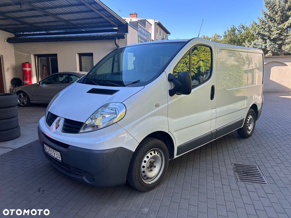 Renault Trafic - 1