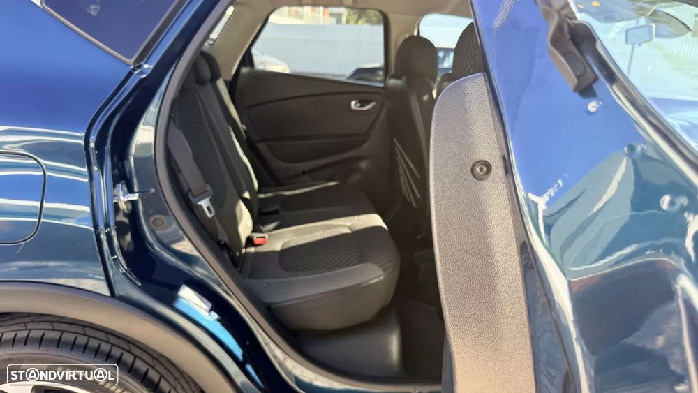 Renault Captur 1.5 dCi Exclusive - 24