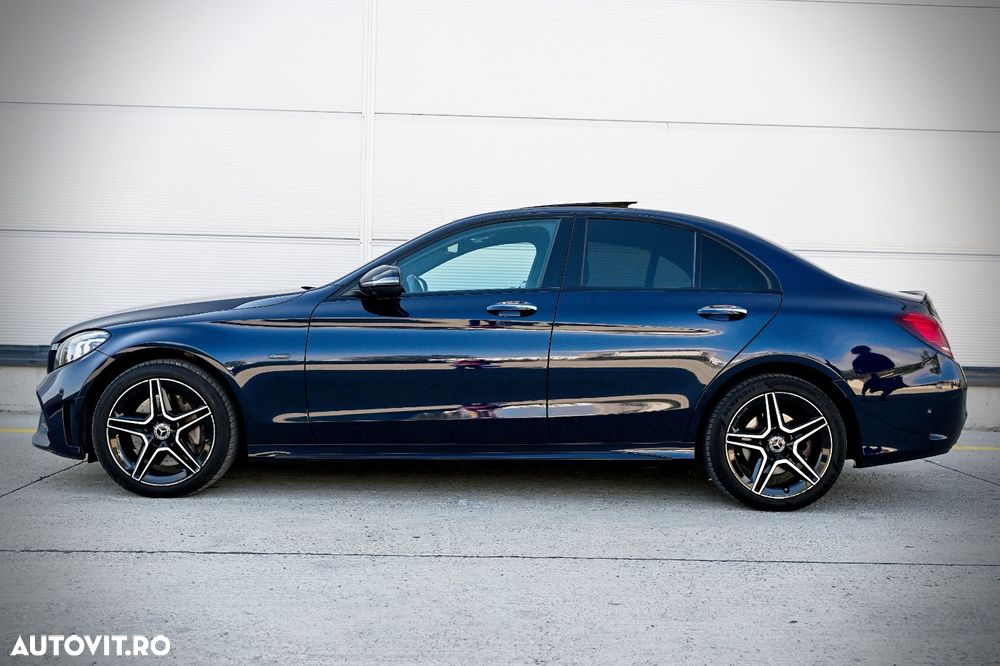 Mercedes-Benz C ver-300-d-t-9g--tronic-amg-line - 9