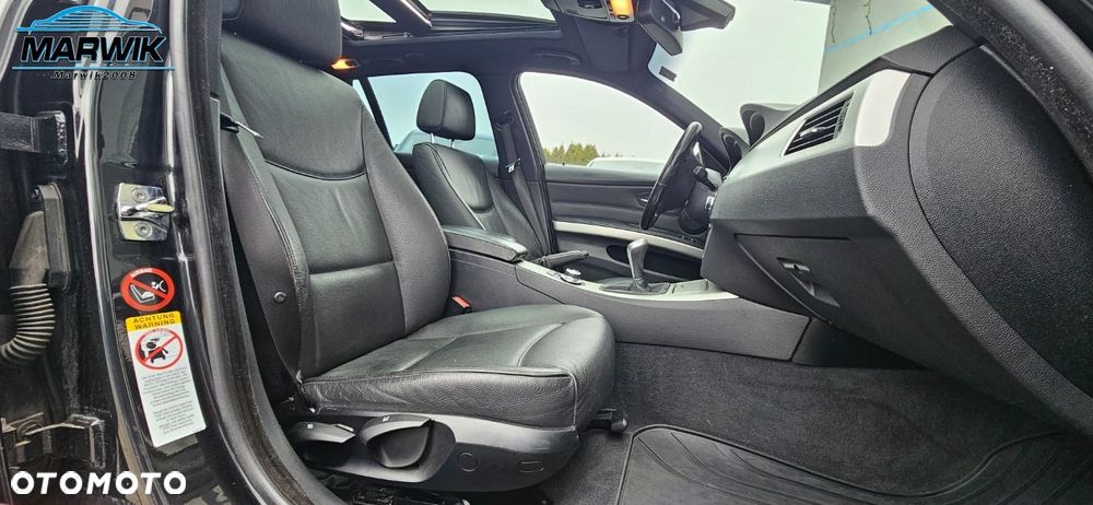 BMW Seria 3 - 35