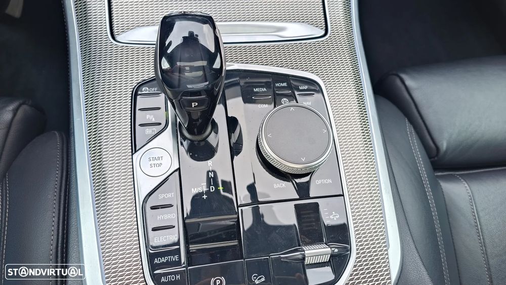 BMW X5 45 e xDrive Pack M - 17