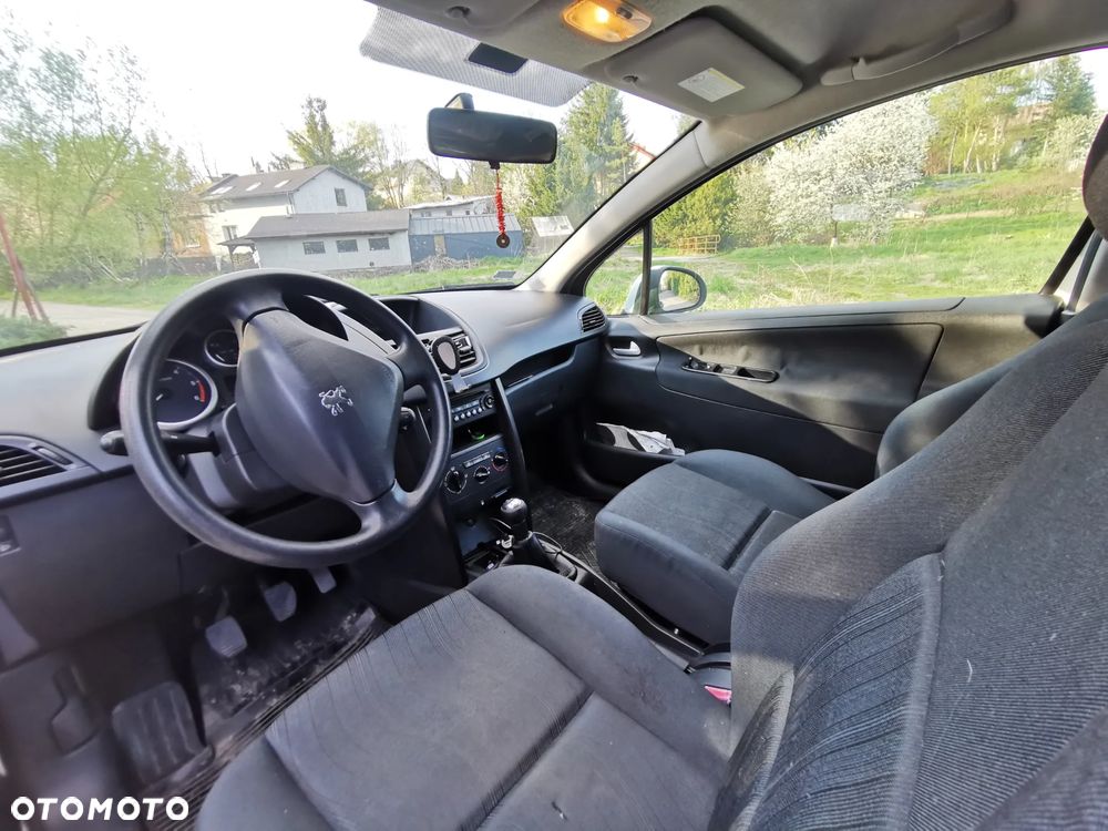 Peugeot 207 1.4 HDi Trendy - 8