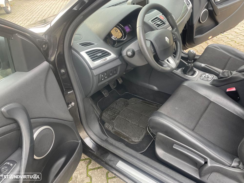 Renault Mégane Coupe - 28