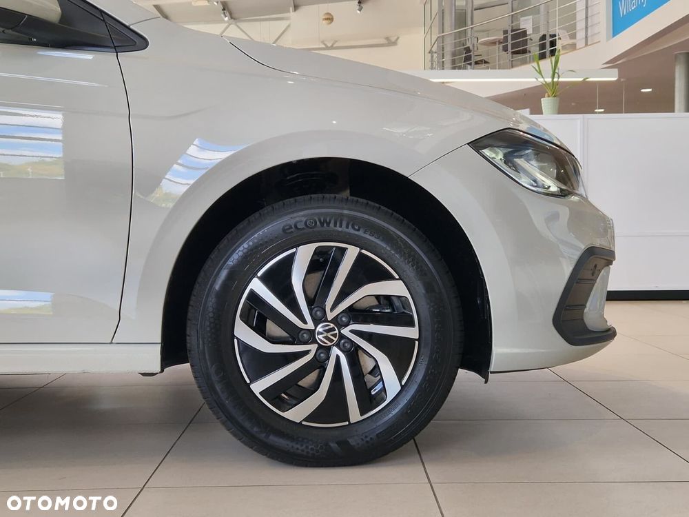 Volkswagen Polo - 6